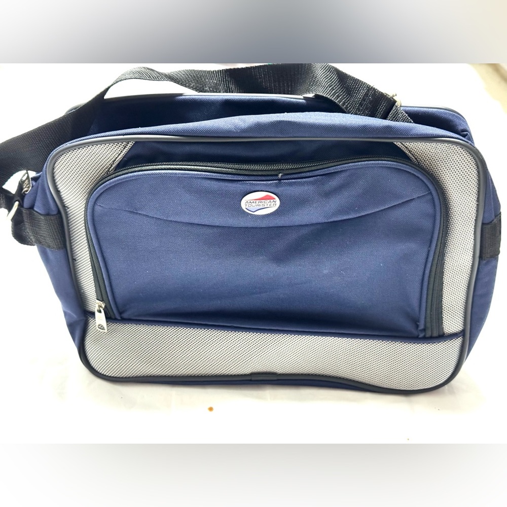 American Tourister‎ duffle Bag